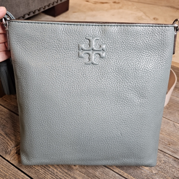 Tory Burch Leather Crossbody Bag - Picture 3 of 16